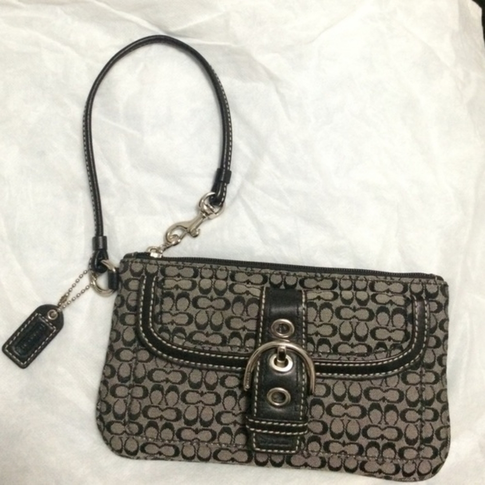Authentic Black and Grey Coach Classic Wristlet